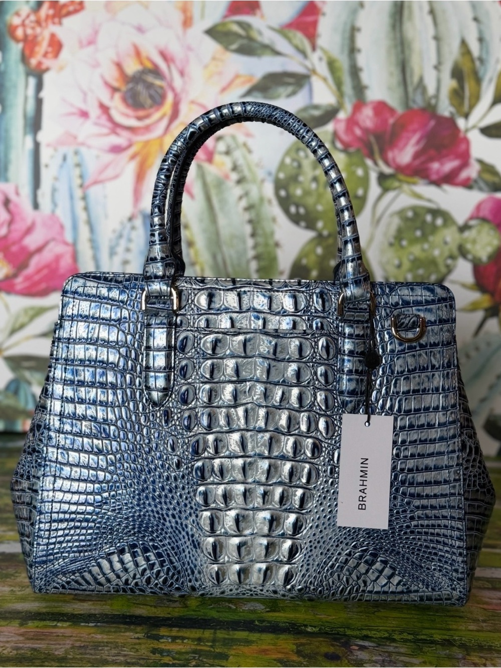 NWT Brahmin Costal Blue Small Finley handbag - Picture 15 of 15
